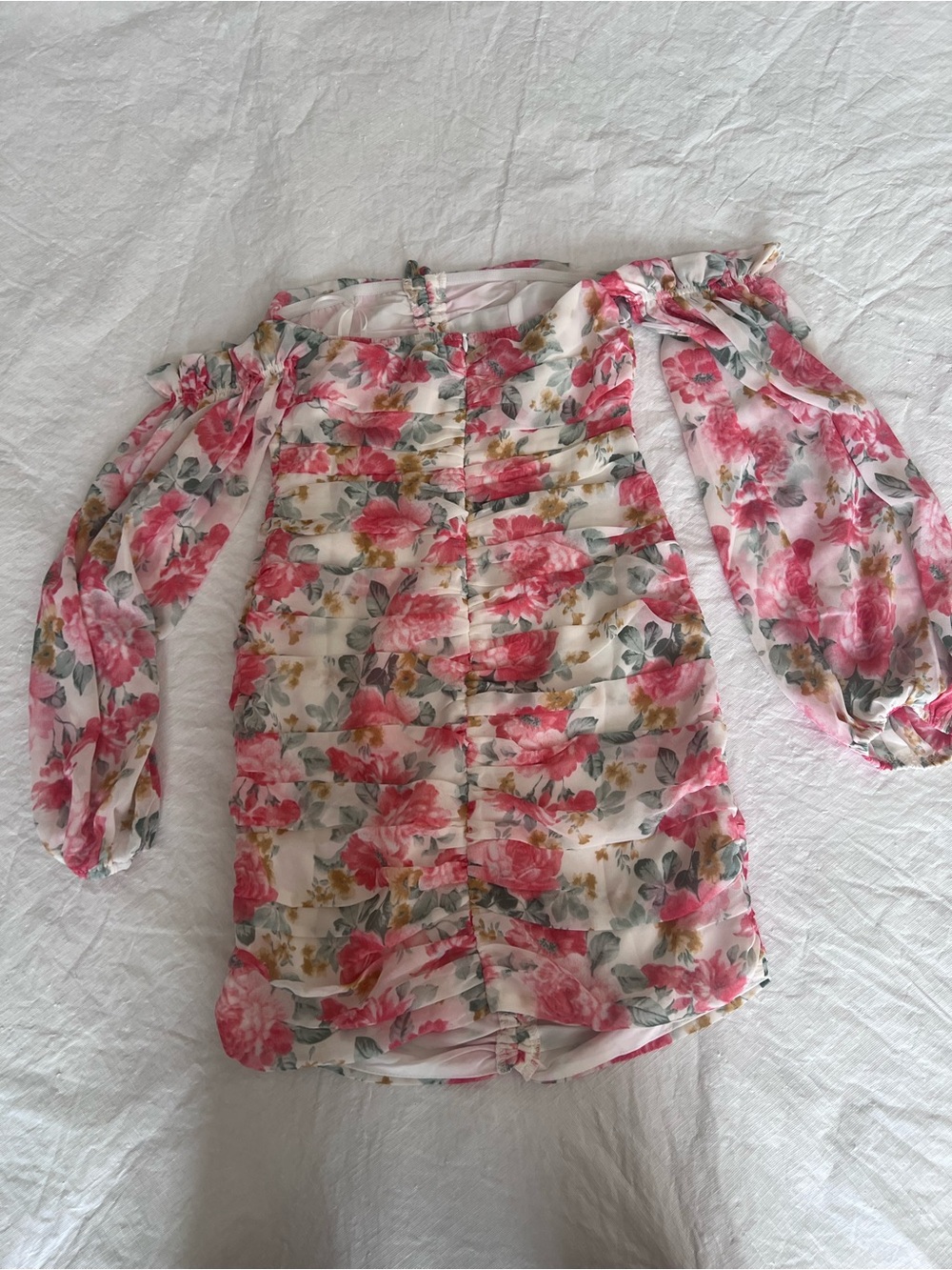Hello Molly NEW Ruched Bodycon RUSH Dress Size XS Wild Freesia Pink Puff Sleeve - Picture 12 of 15